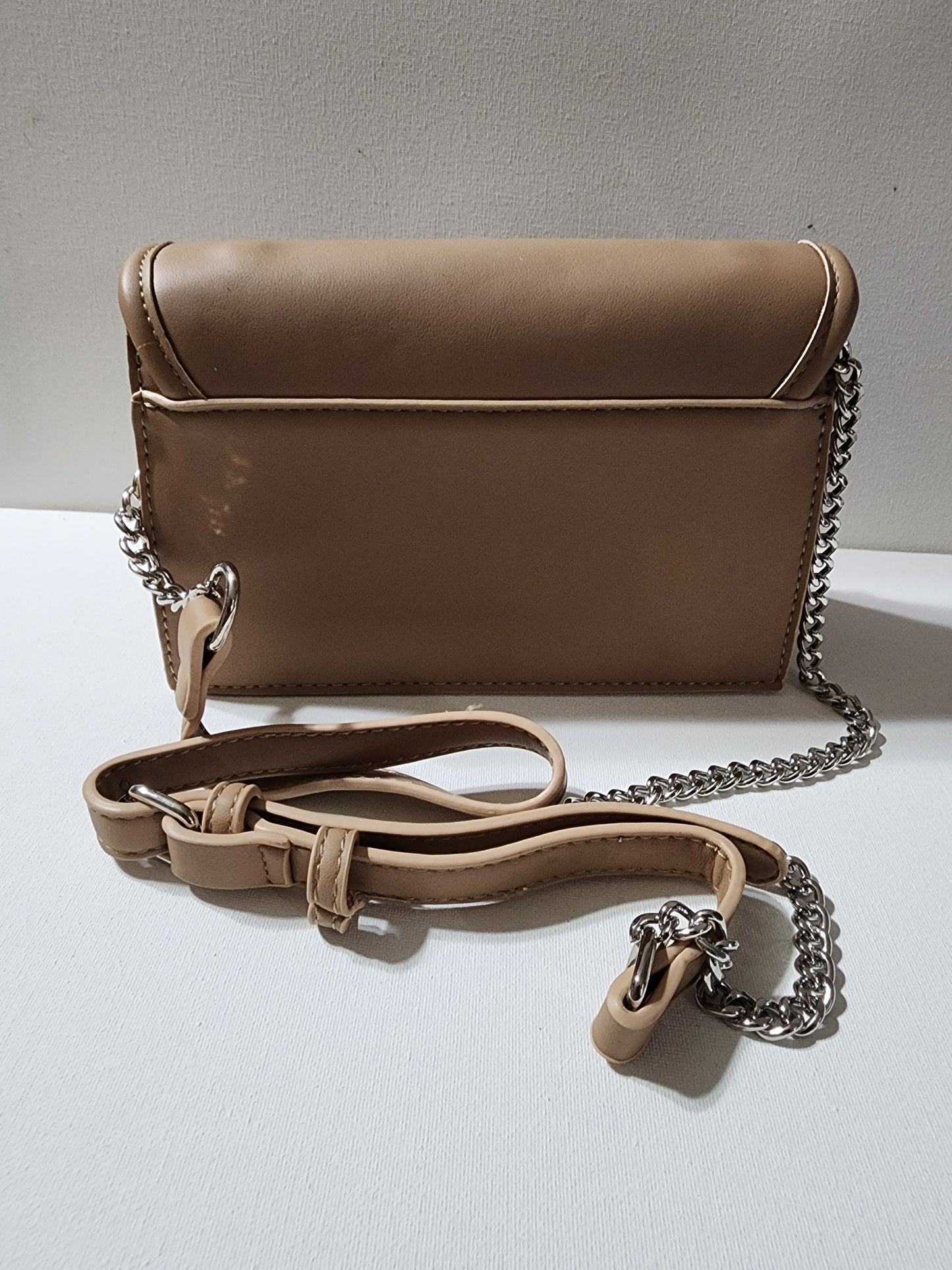 Edgy Style Shoulder Bag
