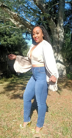 It's Showtime Crop Top - Luxe 81