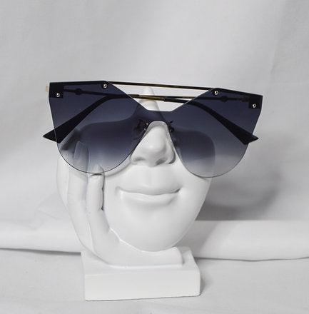 Iconic Tint Sunglasses - Luxe 81