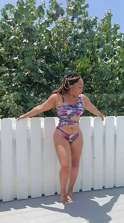 Poolside Dreams Monokini - Luxe 81