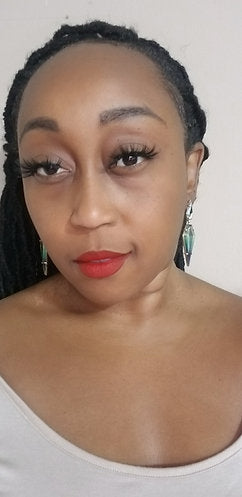 Queen Tings Rhinestone earrings - Luxe 81