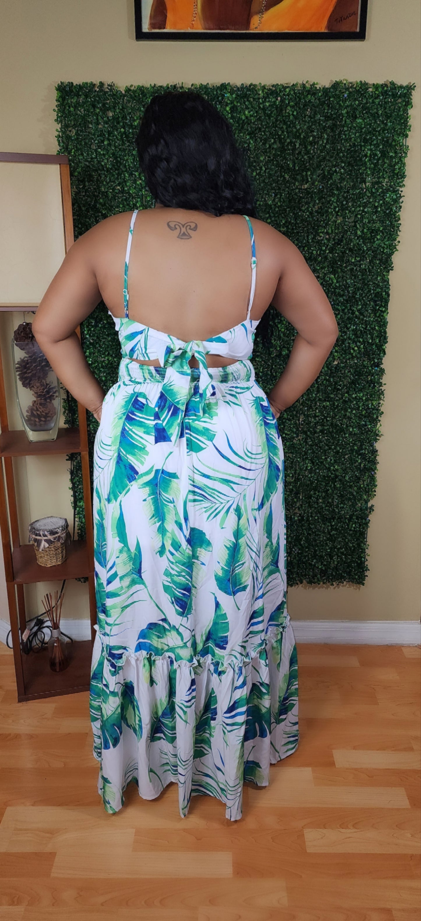 Chic and Floral Maxi Dress