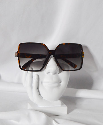 Oversize Square Neutral Colored Flat Lens - Luxe 81