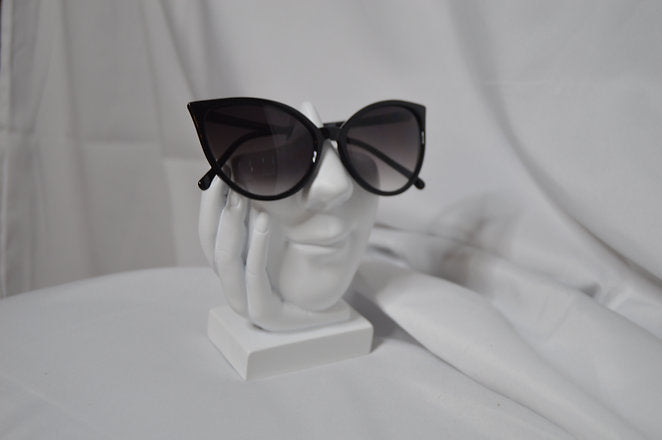 Retro Small Frame Cat Eye Sunglasses - Luxe 81